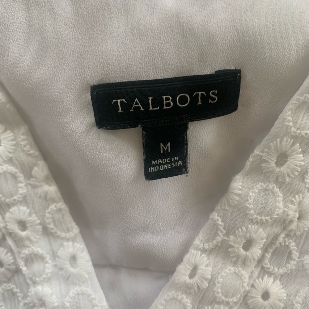 Talbots White Eyelet Embroidered Blouse Cottagecore Feminine Spring Top M - Picture 4 of 5